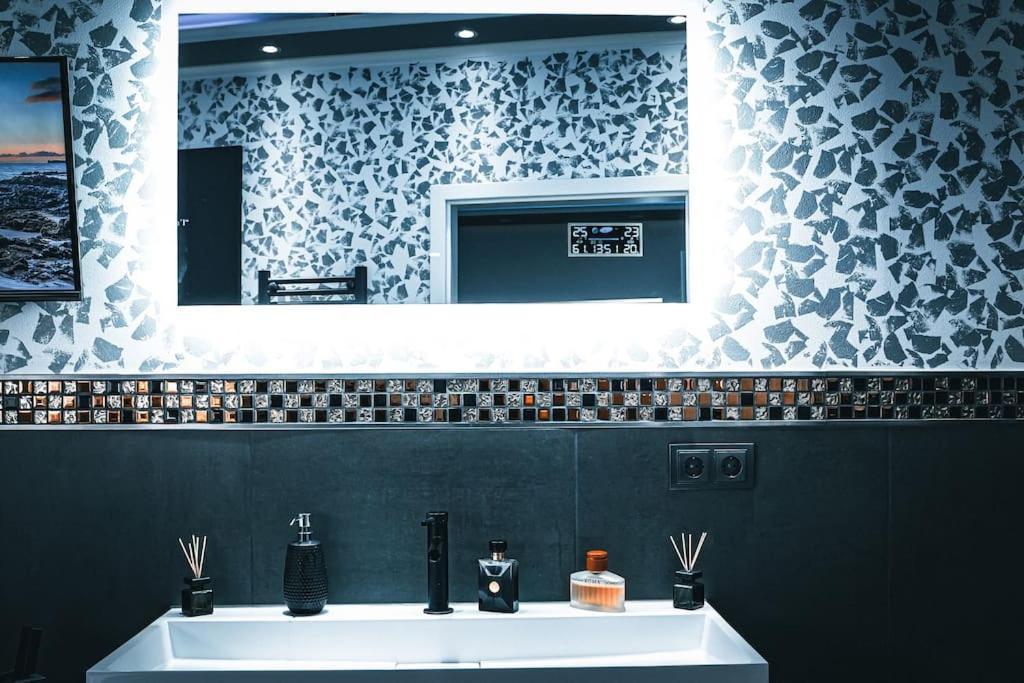 Apartamento Luxus Loft Whirlpool Designer Kueche Bad Herdecke Exterior foto